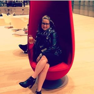 Meet your Posher, Molly